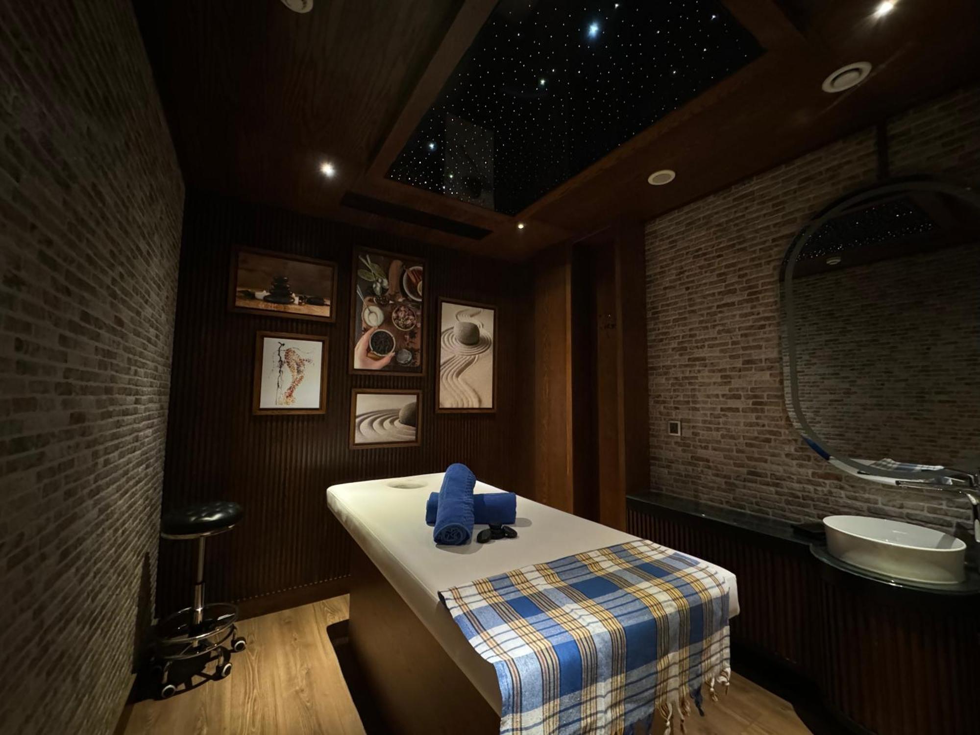 Ankawa Holiday Hotel Erbil Ngoại thất bức ảnh