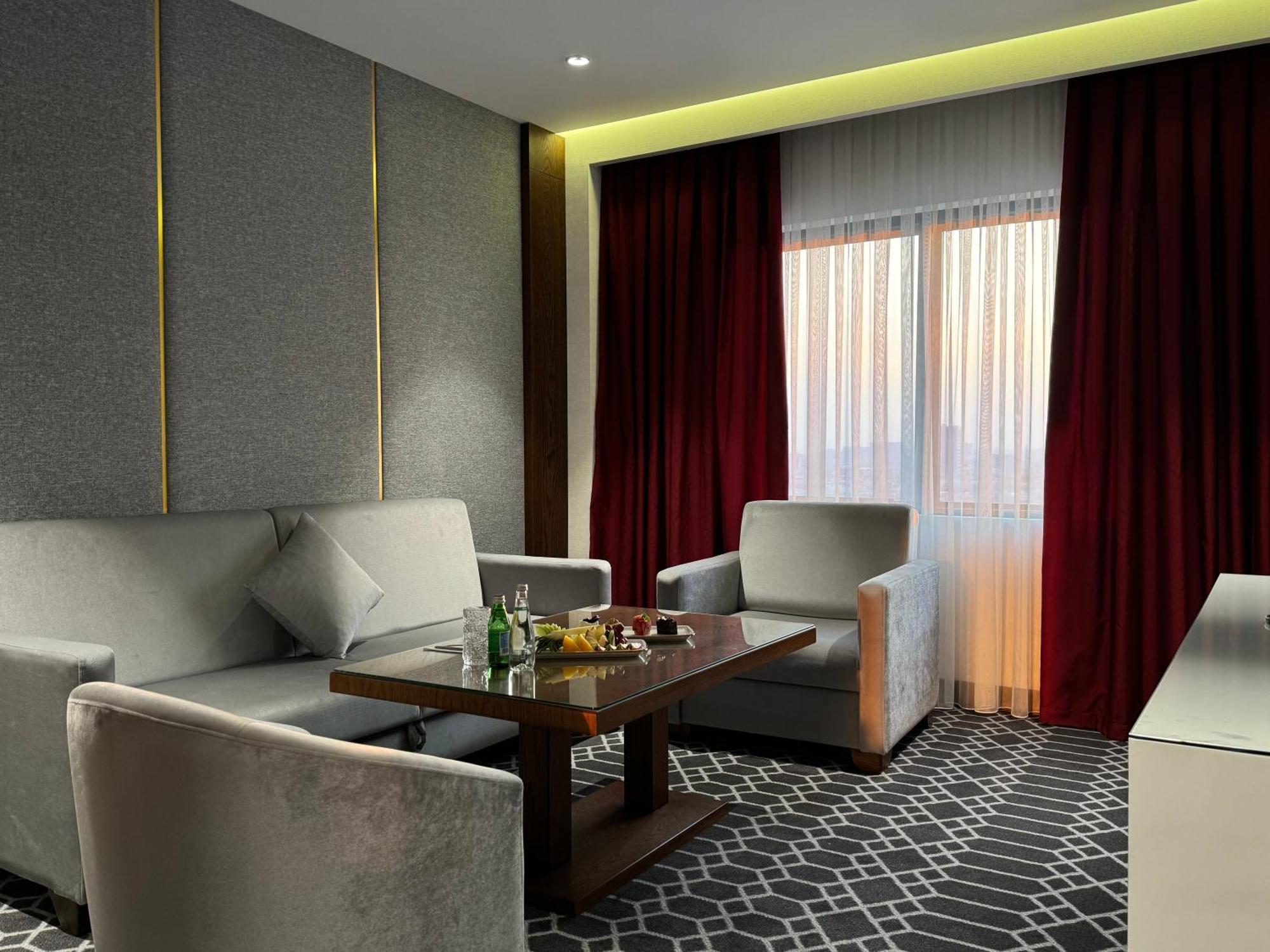 Ankawa Holiday Hotel Erbil Ngoại thất bức ảnh